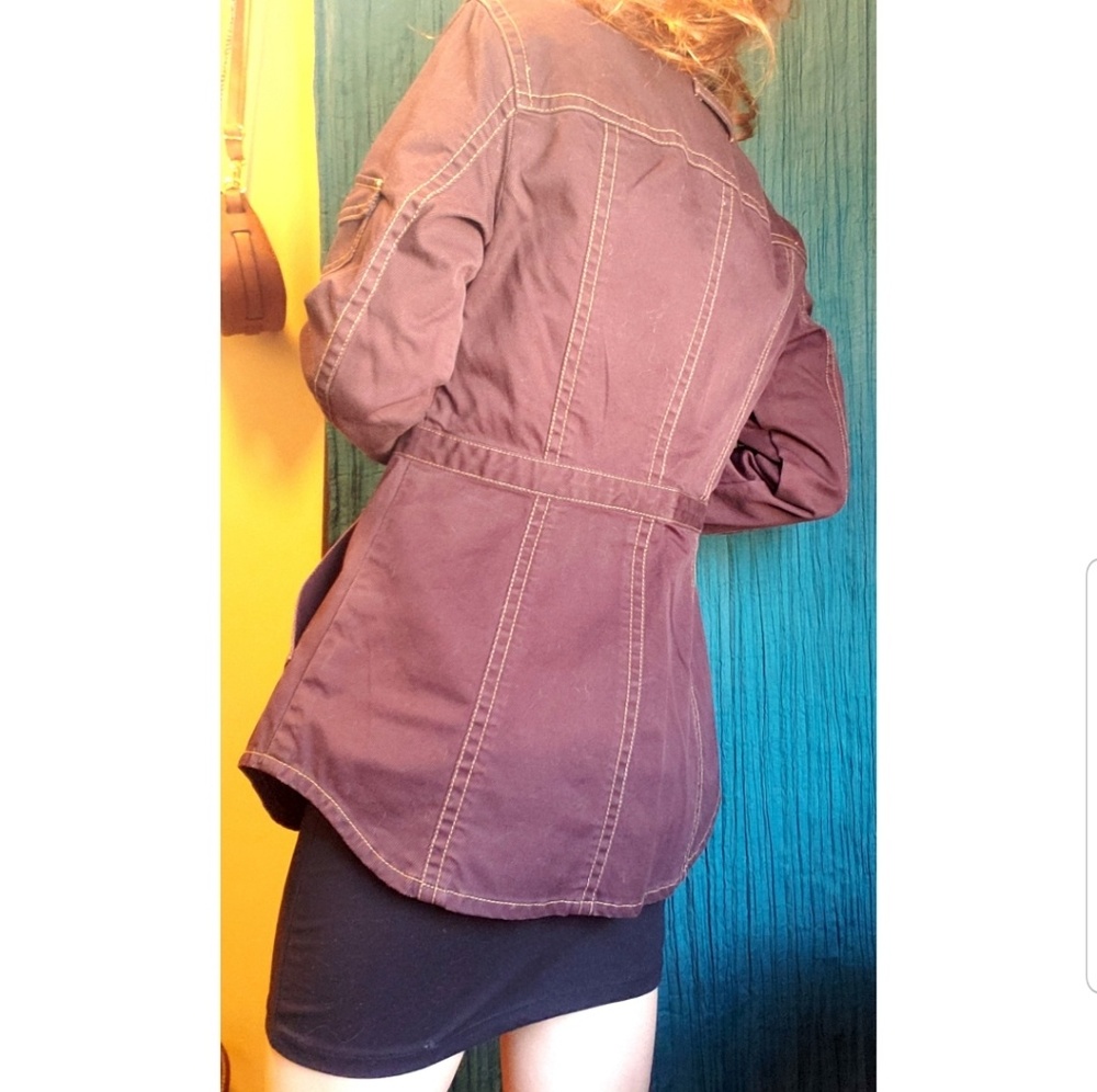 Jacket - Picture 5 of 6